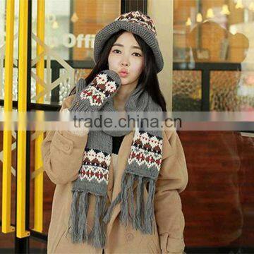 Ladies Acrylic Knit Jacquard Glove Hat Scarf Set