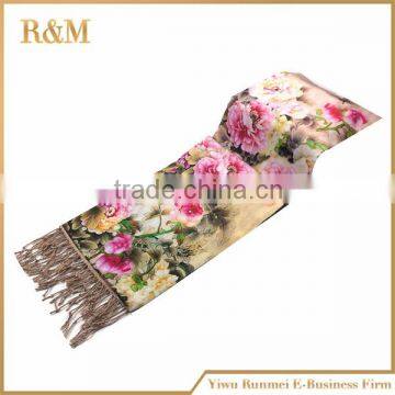 Top Selling Simple Design Silk Print Scarf With Good Prices photo-2