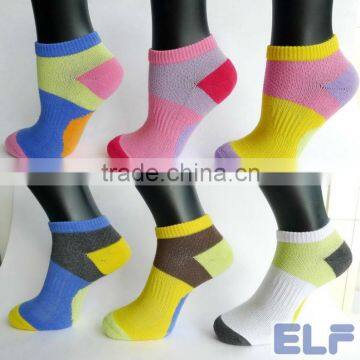 Cotton sport Colorful breathable socks