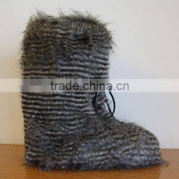snow boots