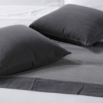 Eliya hotel King size 100% cotton 1 cm strip bed set