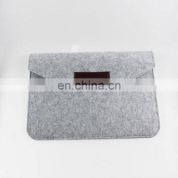 Durable 15.6inch Felt Laptop Case Bag