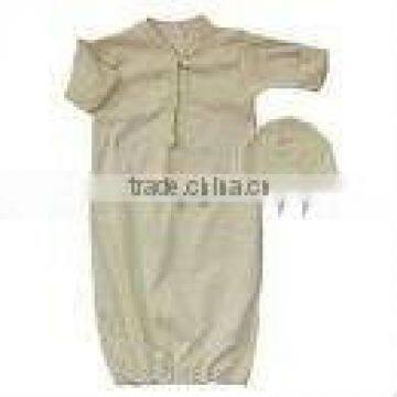 Organic baby clothing