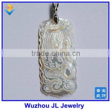 2016 New Pearl Accessory Cameo white mother of Pearl Carved Phoenix Pendant