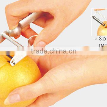 S/S 10.7*6.2 High quality kitchen gadgets stainless steel peeler/vegetable&fruit peeler/manual peeler/potato peeler