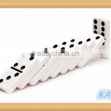 Double 6 snow white domino pack in wooden box