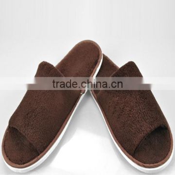 Brown color customized bedroom man slippers