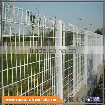 Single Wire Welded Mesh Fencing