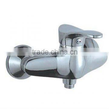 single handle shower faucet