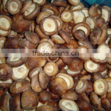 Frozen shiitake mushrooms quarter and whole