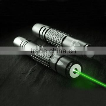 Ultra Powerful 200mW High Power Handheld Laser Class 3 Green Rechargeable Lazer Pointer on off Switch Military Adjustable Focus