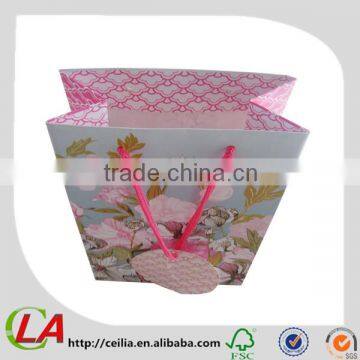 Flower Printing Cheap Price Rope Handle Gift Paper Bag With Tag