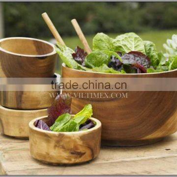 Bamboo salad bowl with lid