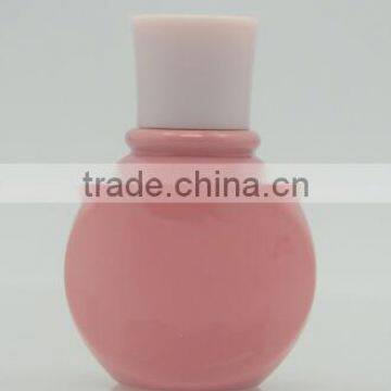 With different size with pink color 60ml fancy plastic bottles