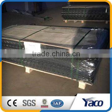 Bright Surface Mesh Galvanized Streched Wire Mesh Weight
