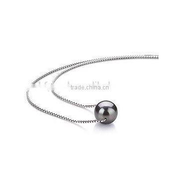 White Pearl Pendant Necklace photo-5