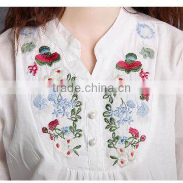 Wholesale Ladies Tops Cheap Price Half Sleeves Mature Linen and Cotton Ladies Embroidered Blouse photo-4