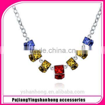 Fashion and Colorful Resin Beads