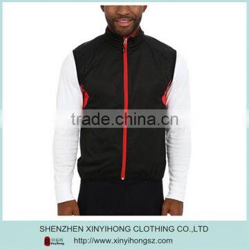 Dual Back Pockets Inner Flap Droptail Hemline Sports Vest