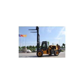 4 WD FORKLIFT CPCY35