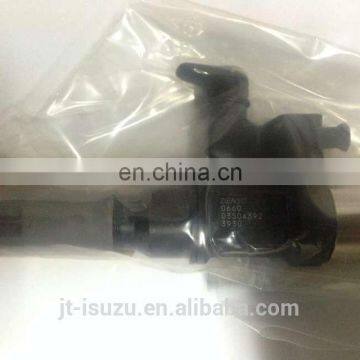 Genuine 295050-0660 /8-98284393-0 diesel injector