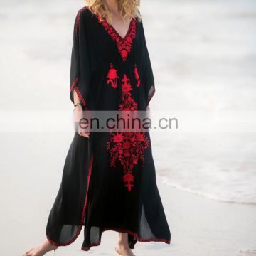 2019 Black Indie Folk Embroidered V-Neck Bats Sleeve Side Split Loose Summer Beach Dress Plus Size Women Beachwear Caftan