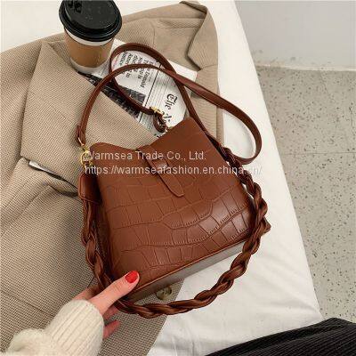 ladies fashion leather handbags shoulder bags sling bag