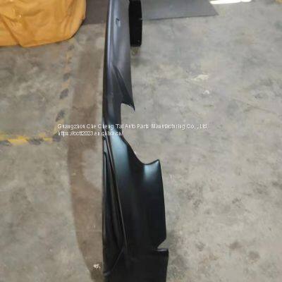 The Toyota Camry Car Wraps Around the Front and Rear Lip of the Toyota Camry 15-16 Skirt, While the Toyota Camry Looks Like a Bumper With a Lower Lip photo-3