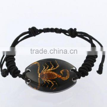 2016 latest hot-selling fashion scorpion bracelet for promotion gifts