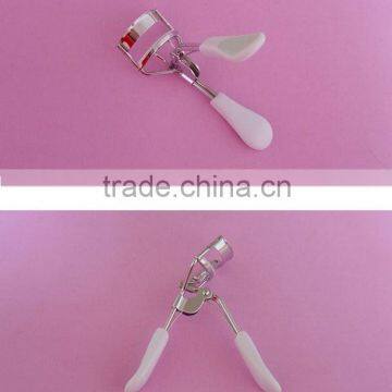 Pink durable and fashionable eyelash curler