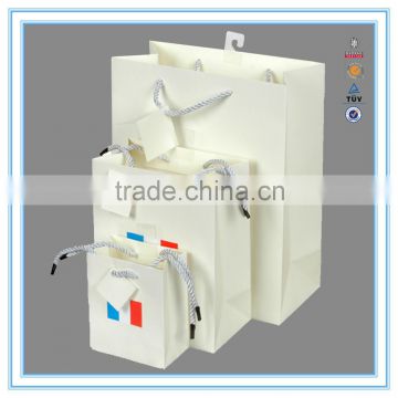 Alibaba Chian Factory machine made paper bag custom paper bag & printed company LOGO paper bag