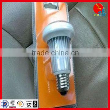 Plastic clamshell blister packaging for light bulb