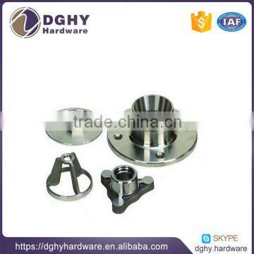 2016 Alibaba China OEM Casting Steel Auto Spare Parts