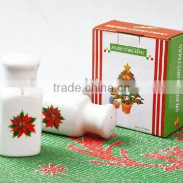 porcelain salt&pepper set with decal printing for Christmas