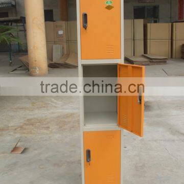 Single Side Three- Door Metal Locker for Home ,School and Dormitory photo-2