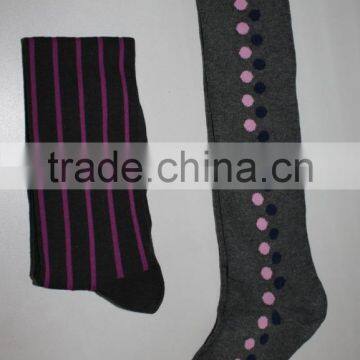 Fashion Combed Cotton Jacquard Knee High Socks photo-3