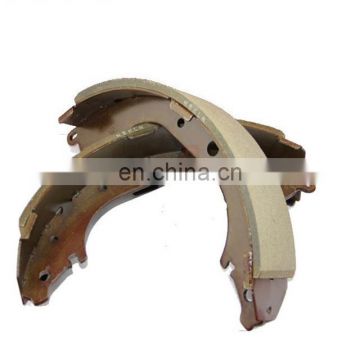 top quality spare parts auto brake shoe 04495-60070