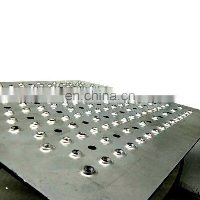 Non-Slip Foot Pedal Punching Sheet Perforated Metal Mesh