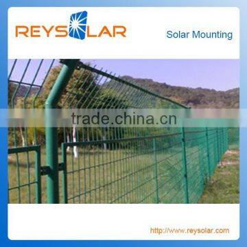 Hot dipped Galvanized Wire Mesh Fence Photovoltaic Barrier Protective Guard