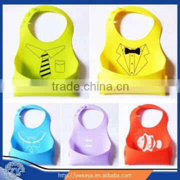 Selling New Style Cute Silicone Baby Bib for Drop Food Collection