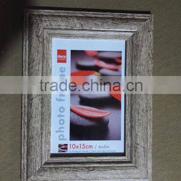 latest distressed wood color PS plastic photo picture frame for table and wall decor