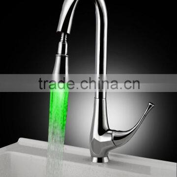 Single Handle Kitchen Faucet LED Pull out Faucet Basin Sink Tap