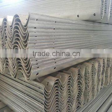 Very Very Durable W-beam Safety Powder Coated Guardrail/colored Crash Barrier photo-5