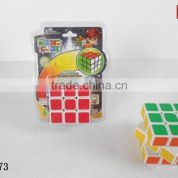 Good quality magic plastic puzzle cube puzzle brain game