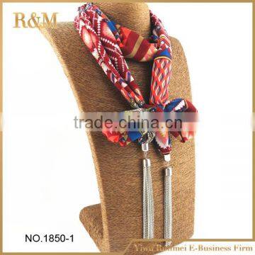 Wholesale women scarf fashion jewelry scarf with pendant