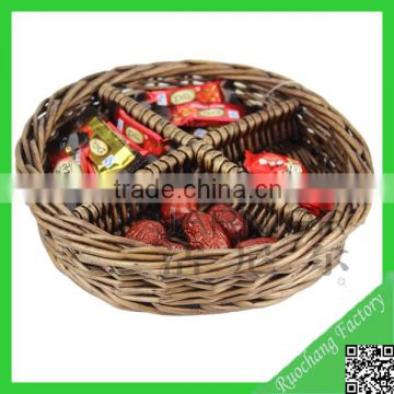 Promotional decorative holiday wicker candy basket tray,wicker gift storage basket