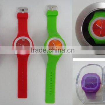 2014 Newest Popular Silicone Sport Watch