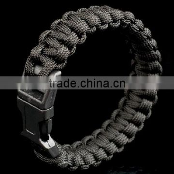 military paracord bracelet