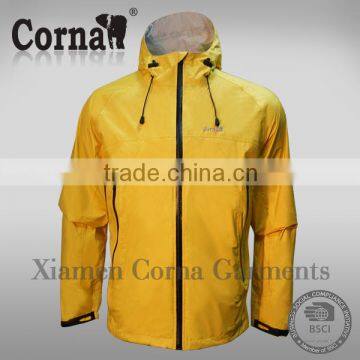 2015 New arrival windproof man hooded yellow shiny down jacket