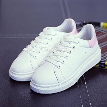 The Woman Sport Shoes